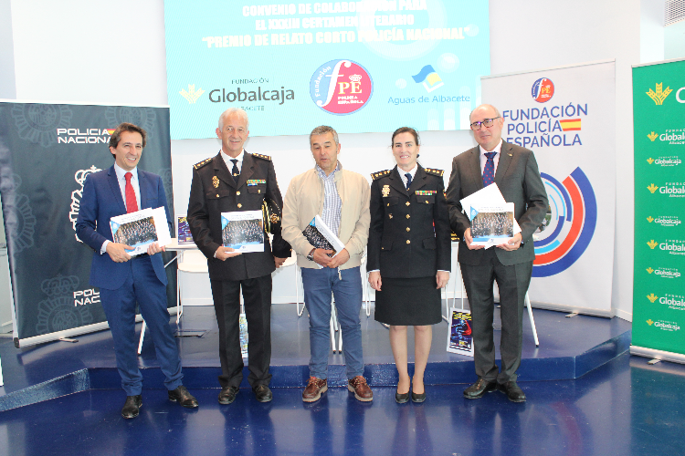Convenio de colaboración Aguas de Albacete y Fundación Policía Española