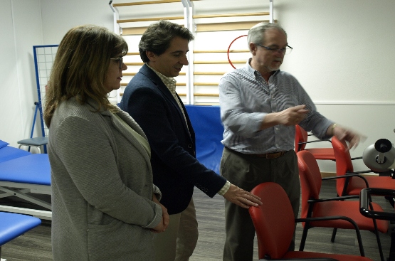 imagen de una visita a las instalaciones al Centro Integral de Enfermedades Neurológicas de Albacete